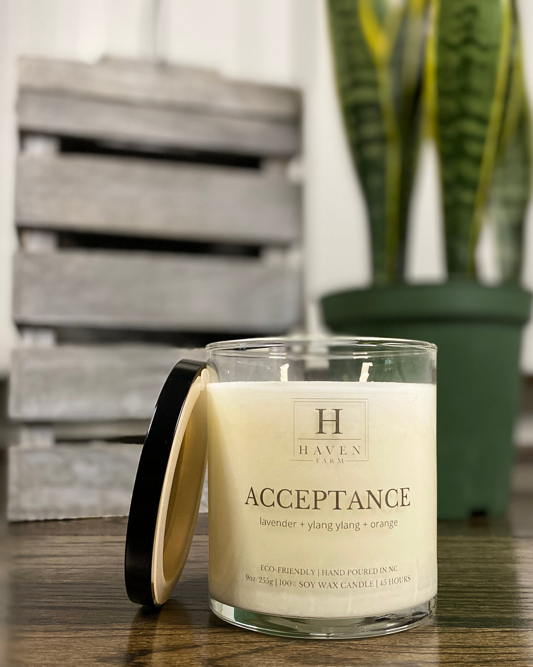 SCENTED CANDLE: Acceptance